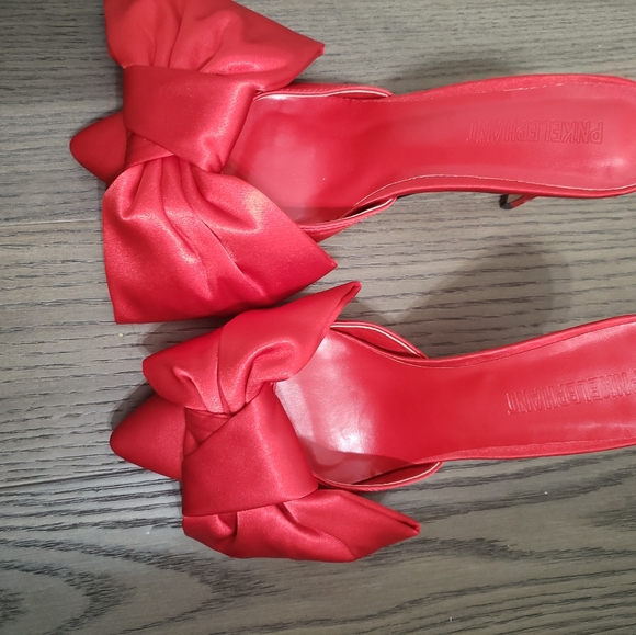 Pumps - Picture 4 of 4